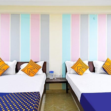 Spot On 67472 Anant Palace Raj Nandgaon Exterior photo