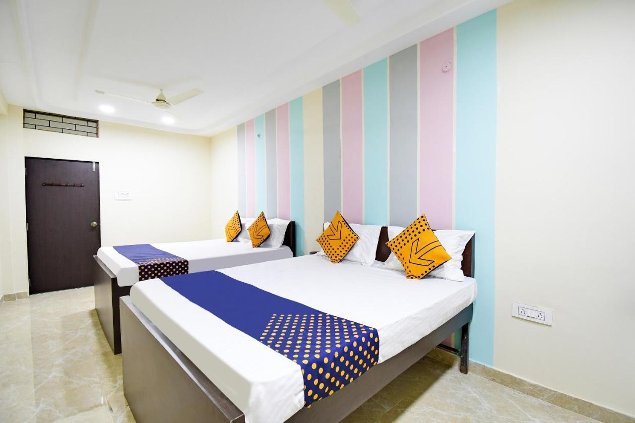Spot On 67472 Anant Palace Raj Nandgaon Exterior photo