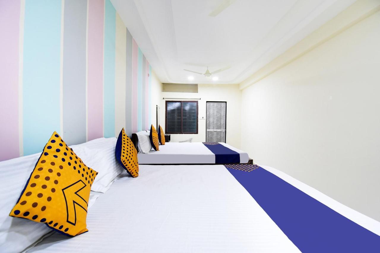 Spot On 67472 Anant Palace Raj Nandgaon Exterior photo